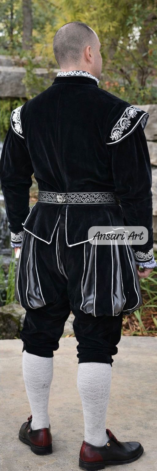 Men Renaissance Medieval Black Velvet Costume | Custom Tudor Noble Outfit | Vintage Royal LARP Wedding Groom Fair Attire - Image 3