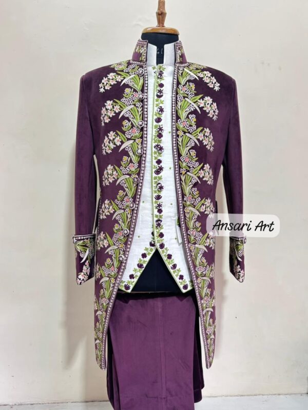 Vintage style 18th Century Rococo Men Costume Baroque Embroidered Tailcoat Suit Men Rococo Costume Coat French nobleman Venetian Renaissance